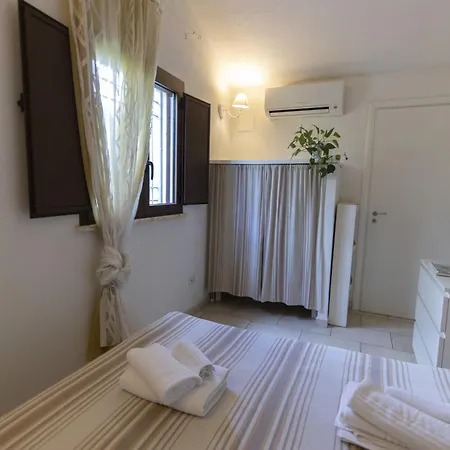 בית נופש Casa Lavanda סן מיקלה סלנטינו